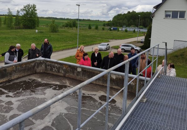 Tarybos komiteto išvažiuojamasis posėdis UAB „Biržų vandenys“ valymo įrengimų teritorijoje