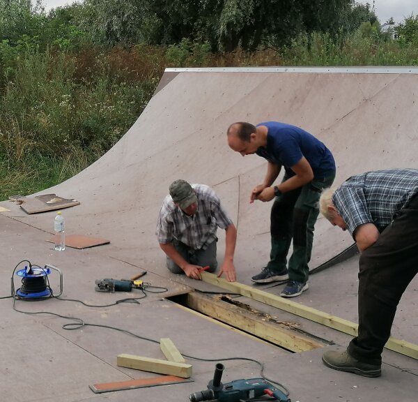 Biržų seniūnija tvarko BMX dviračių rampą