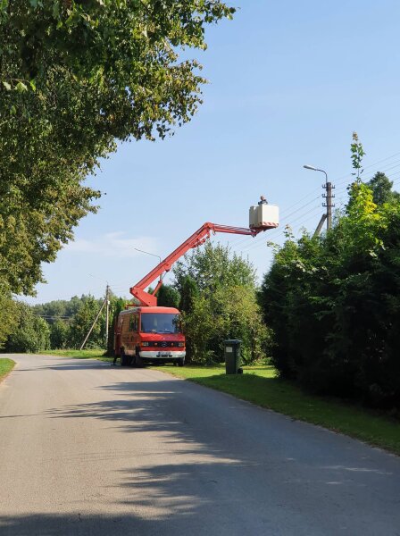 Likėnuose keičiami šviestuvai