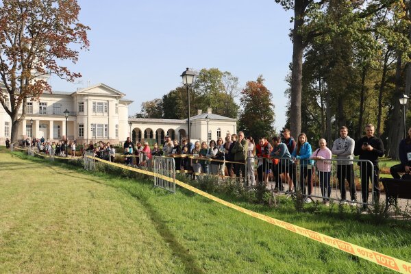 Bėgimo varžybos Povilo Karoblio taurei laimėti